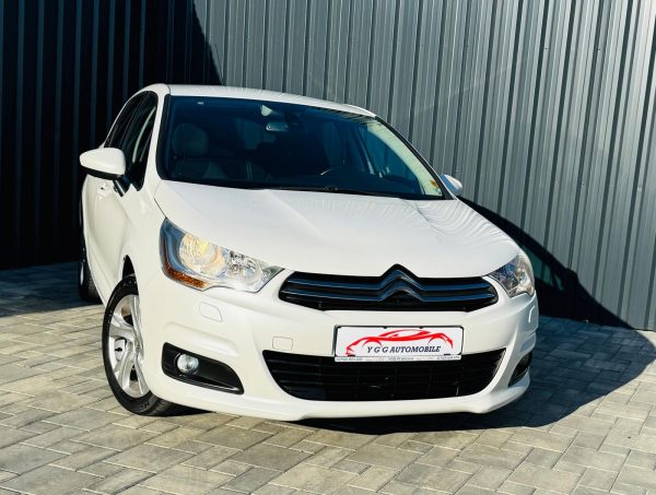 Citroen C4 RAR EFECTUAT  / Fab.- 09-2014/ 1.6 DIESEL 116 CP  cp / Euro 5 / Posibilitatea Rate / BuyBack / GARANTIE 1 AN
