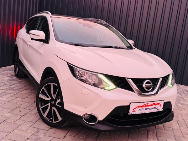 NISSAN QASHQAI / FAB 06.2014 / 1.5 Diesel 110  CP/ EURO 5 / Posibilitate Rate/GARANTIE 1 AN
