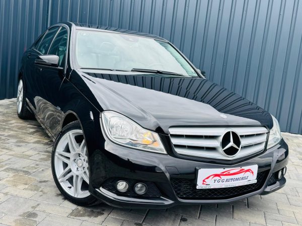 MERCEDES-BENZ C200 / FAB 12.2011 / 2.2 DIESEL 136 CP / EURO 5 / Posibilitate Rate / BuyBack / Garantie 1 AN