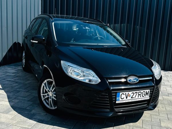 FORD FOCUS / 1.6 DIESEL 116CP / FAB 12.2011 / EURO 5 / INMATRICULATA / Posibilitate Rate / BuyBack / GARANTIE 1 AN