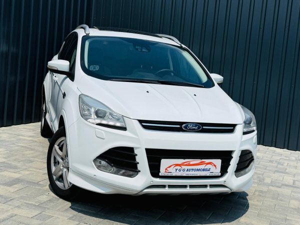 FORD KUGA / FAB 03.2016 / 2.0 DIESEL 180CP / EURO 6 / Posibilitatea Rate / BuyBack / GARANTIE 1 AN
