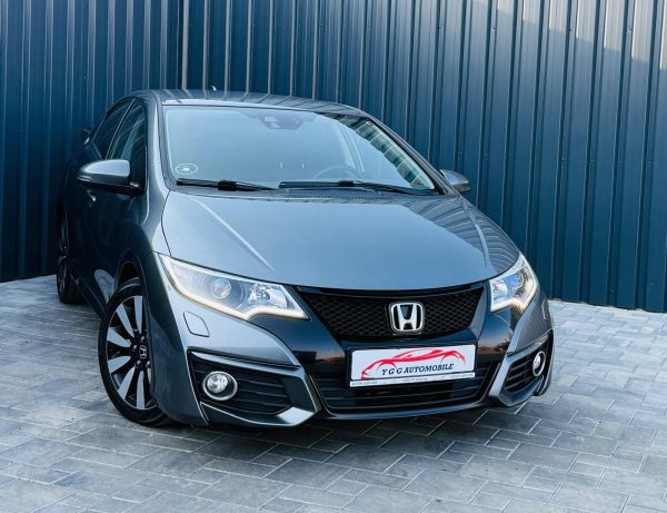 HONDA CIVIC / 1.6 DIESEL 120 CP / FAB 03-2016 / EURO 5 / Posibilitate Rate / BuyBack / GARANTIE 1 AN