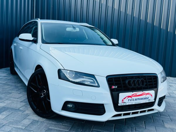 AUDI A4 AVANT S-LINE / FAB 05.2011 / 2.0 BENZINA 180CP / EURO 5 / Posibilitate Rate / BuyBack / Garantie 1 AN