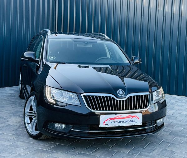 SKODA SUPERB / 2.0 DIESEL 140CP / FAB 11-2013 / EURO 5 / Posibilitate Rate / BuyBack / GARANTIE 1 AN