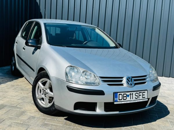 VOLKSWAGEN GOLF V / 1.4 BENZINA 80 CP / FAB 04.2007 / INMATRICULATA / EURO 4 / Posibilitate Rate / BuyBack / Garantie 1 AN