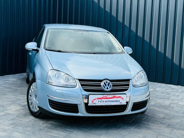 VOLKSWAGEN JETTA / 1.9 DIESEL 105 CP / FAB 09-2008 / EURO 4+ / Posibilitate Rate / BuyBack / Garantie 1 AN