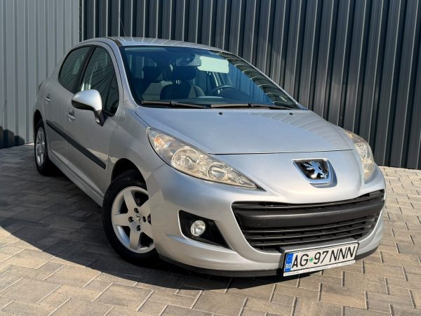 PEUGEOT 207 / 1.4 DIESEL 68CP / FAB 06.2010 / EURO 4 / INMATRICULATA / Posibilitate Rate / BuyBack / Garantie 1 AN