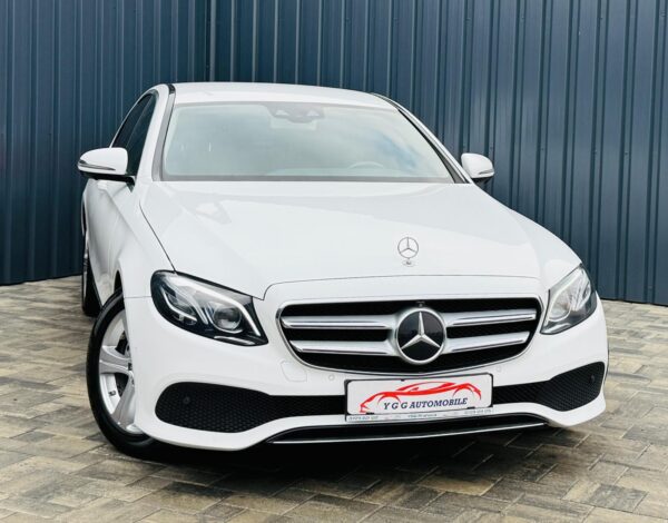 MERCEDES E220D / 2.0 DIESEL 194 CP / FAB 08.2016 / EURO 6 MERCEDES E220D / 2.0 DIESEL 194 CP / FAB 08.2016 / EURO 6